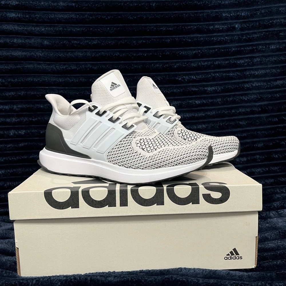 Adidas UBounce DNA Running Shoes - Men’s Size 9 - White/Black/White